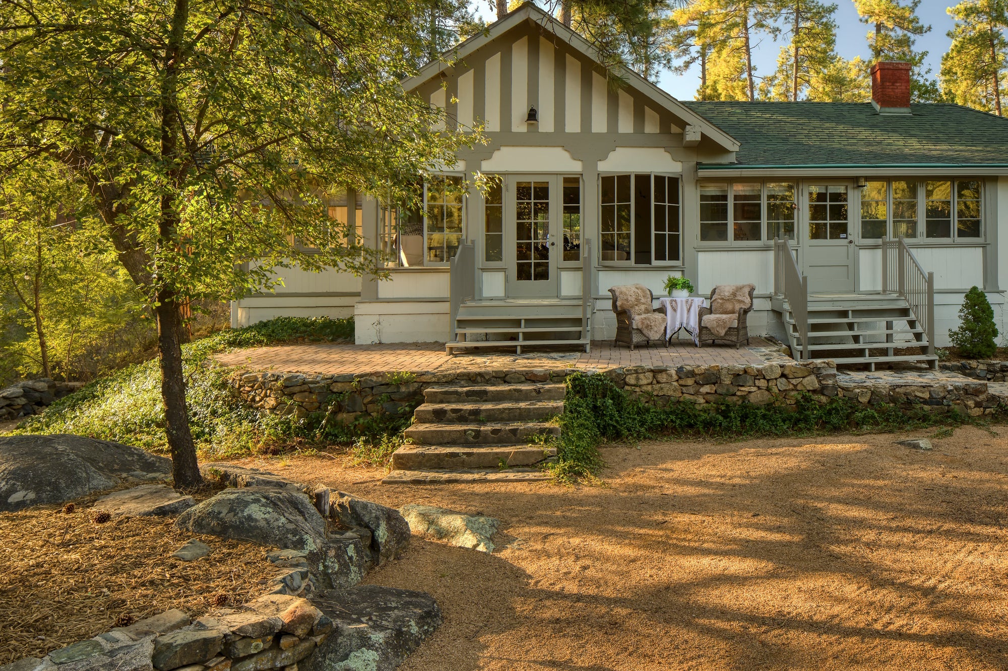 Bungalow Spotlight: A Timeless Retreat in Prescott