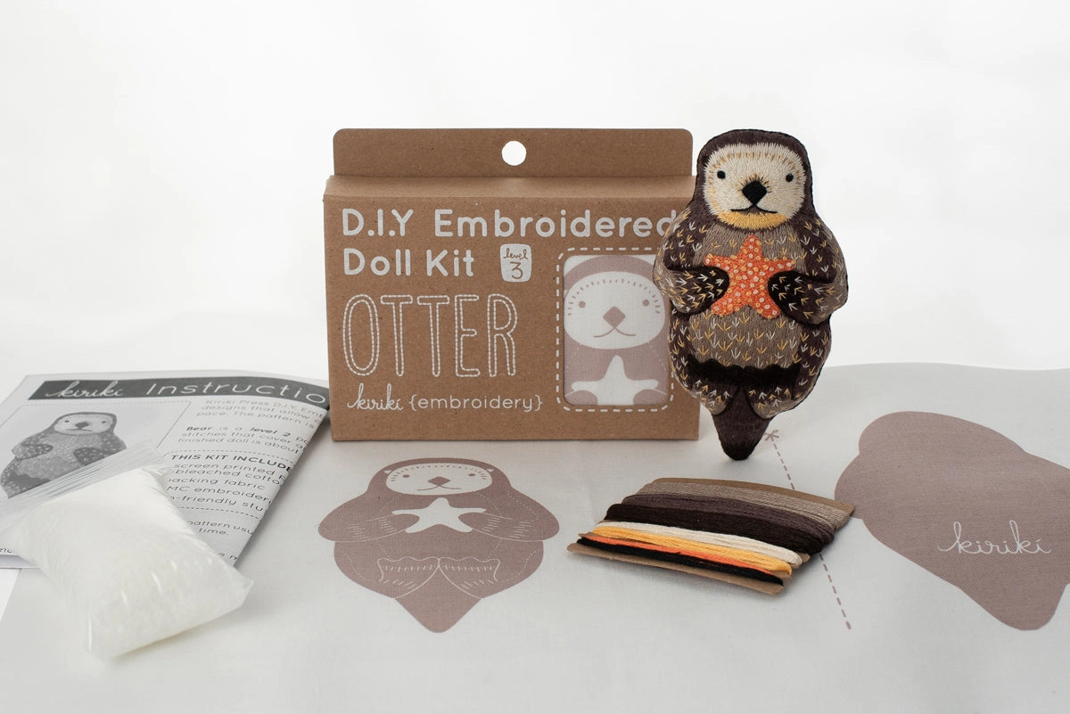 Make your own cute otter with the Faire Otter Embroidery Kit! Includes pattern, instructions, fabric, stuffing & threads—perfect for beginners or as a thoughtful gift.