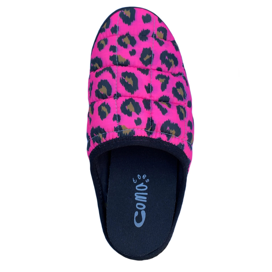 A single Coma Toes lounge slipper by Faire with a bright pink and black leopard print, black sole, and branded insole—perfect for cozy comfort at home.
