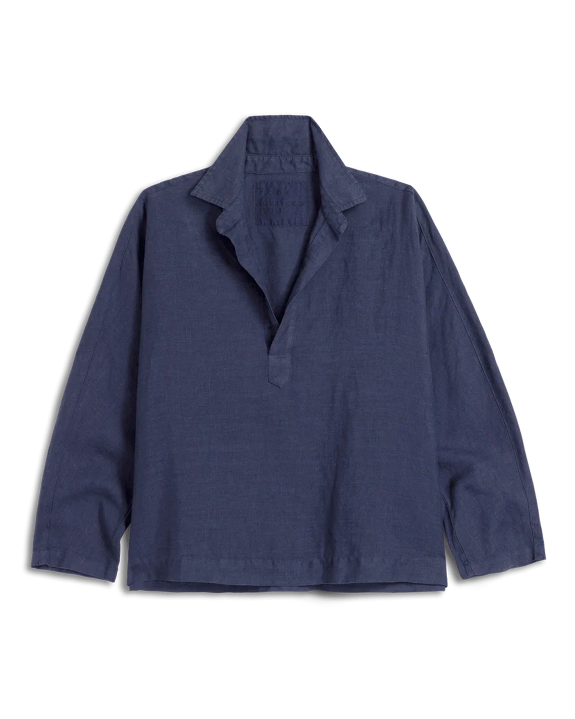 The Frank & Eileen Gabi Popover Shirt is a long-sleeve navy blue linen pullover with a wide open collar and relaxed fit—Gabi’s dressier sister, perfect for capturing true laidback elegance.