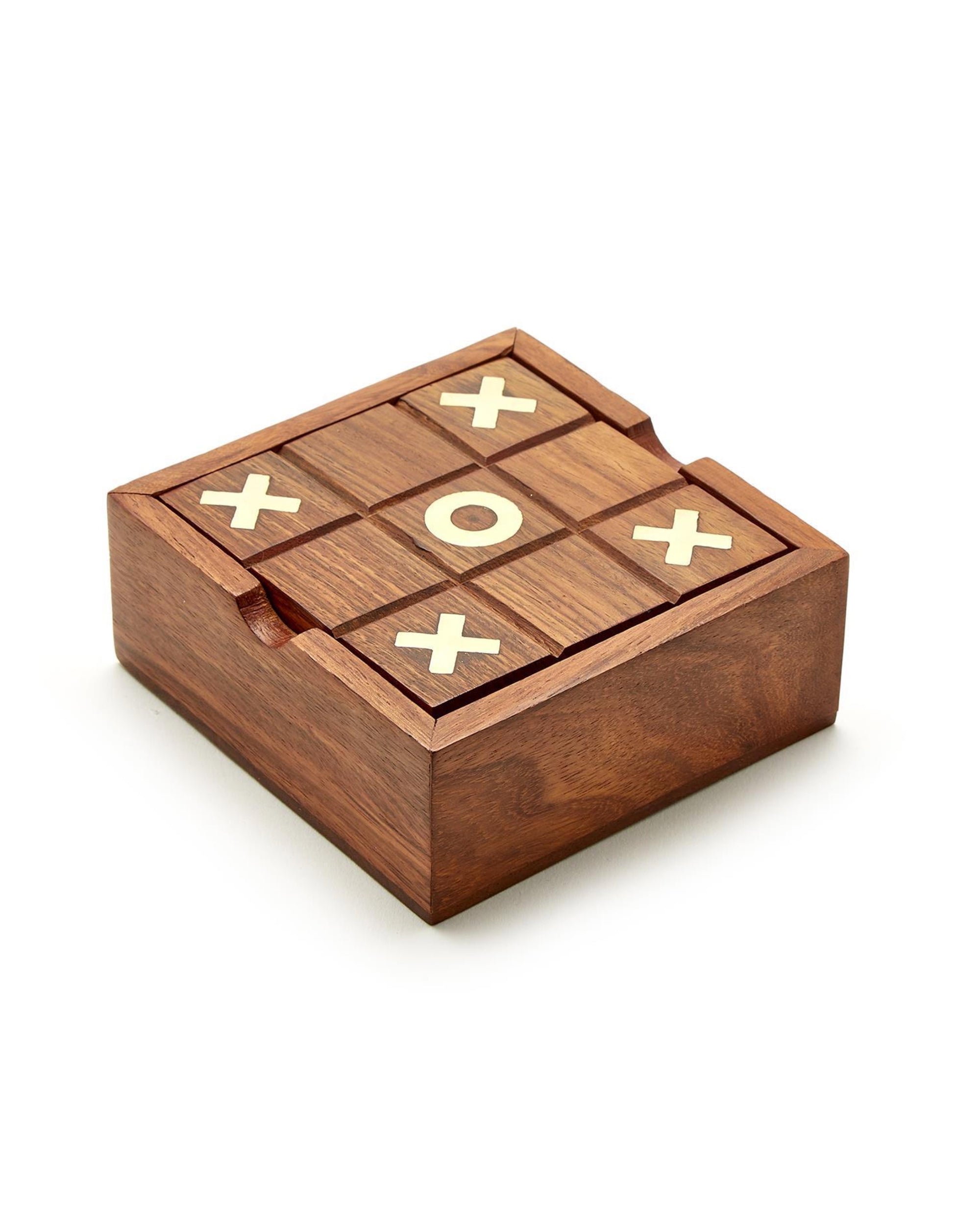 The 2 in 1 Tick Tac Toe and Solitaire by Two's Company boasts an acacia wood board with cream X and O pieces—three Xs in the corners, one O in the center—making it a classic holiday gift for all ages.